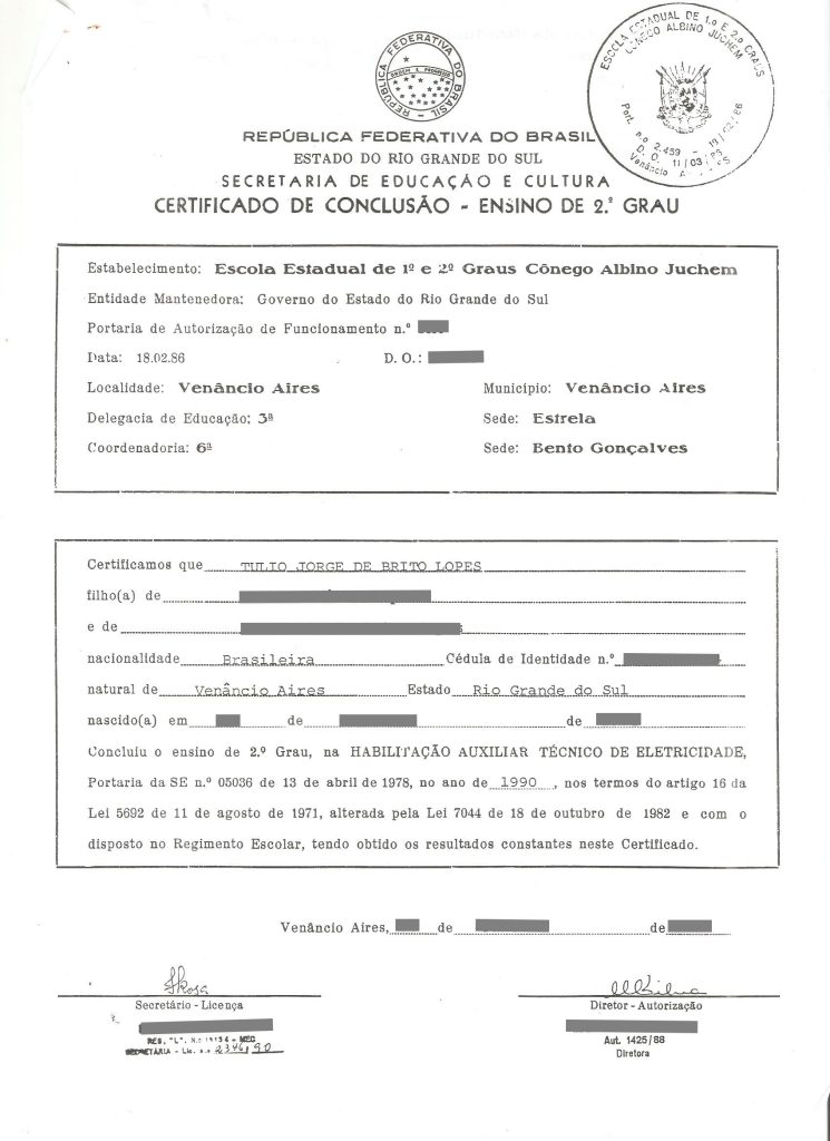 Certificado de Conclusao do 2º Grau e Auxiliar Técnico em Eletricidade